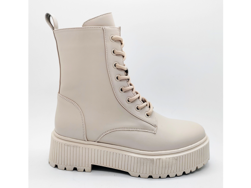 Botas Señora Beige De Diseño Vanguardista Y Suela Alta
