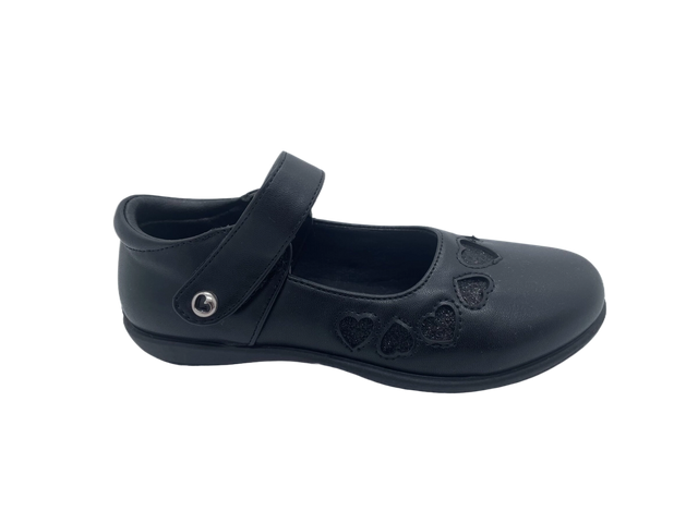 Zapatos escolares minimalistas, refinados, generosos y alegres para niña