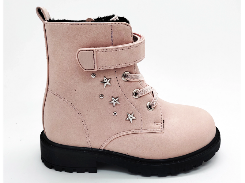 Botas rosadas planas, versátiles y cómodas para niñas.